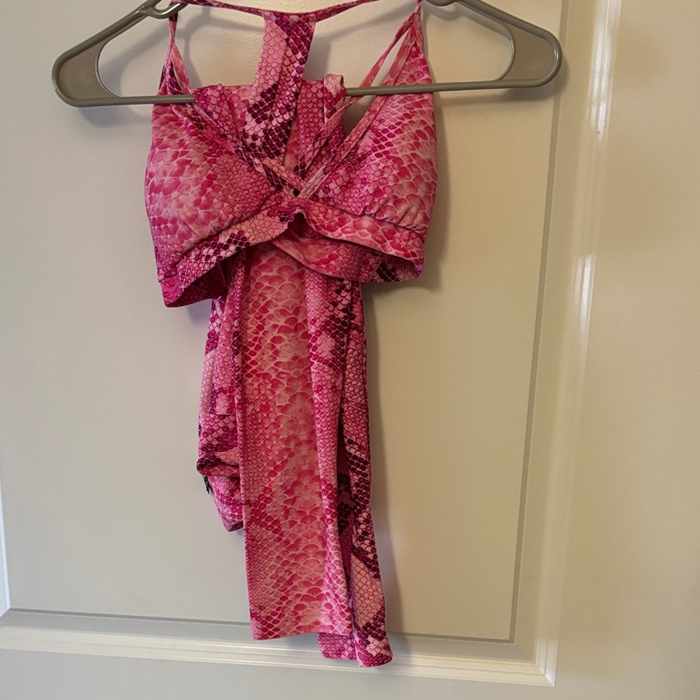 Lici Fit Pink Snake Print Leggings and Top Set - Picture 4 of 4